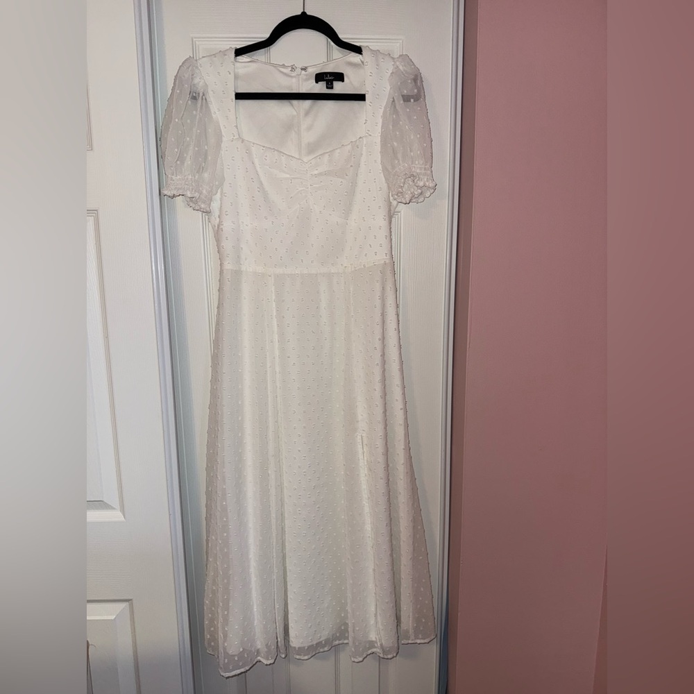 Lulu's Ivory Textured Sleeve Dress